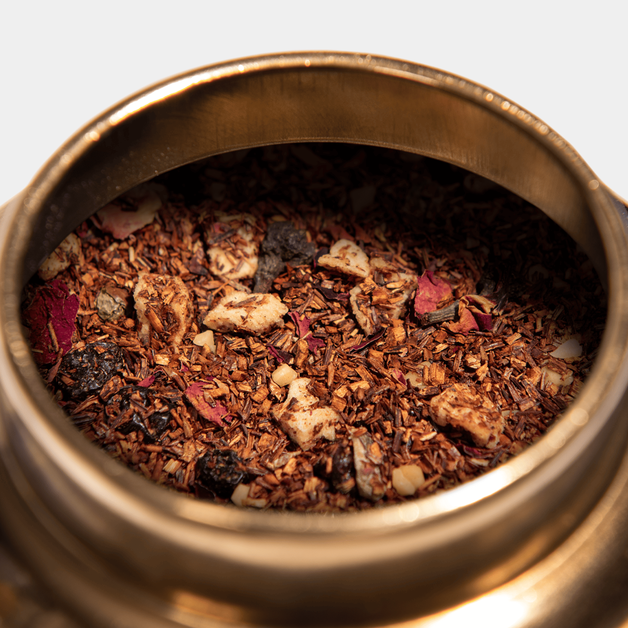 Radiant_Skin_Formula_Tin_DetailClose